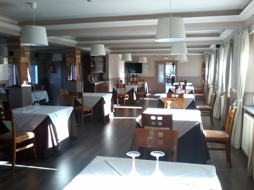 Hotel Buenos Aires Villafría de Burgos エクステリア 写真