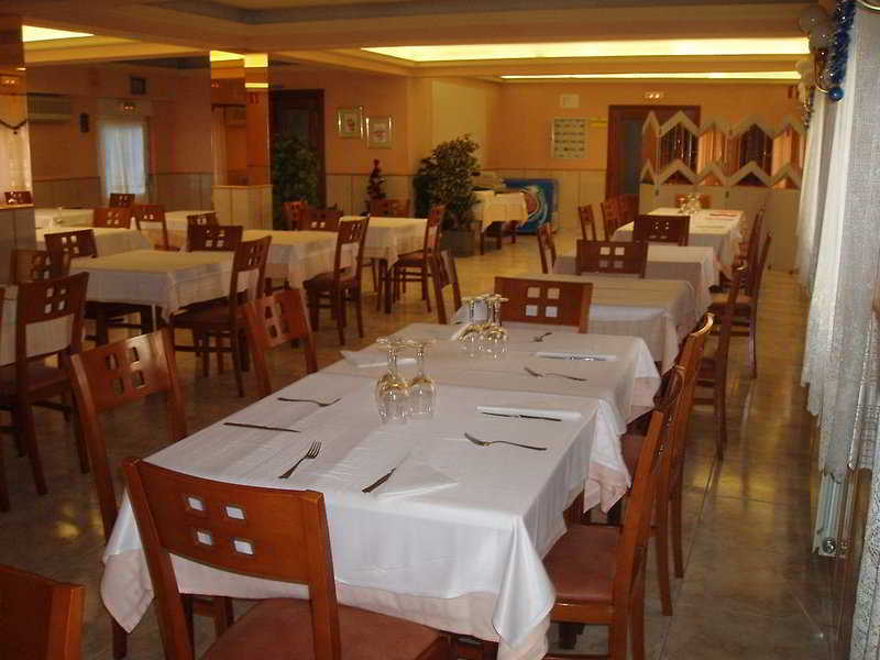 Hotel Buenos Aires Villafría de Burgos エクステリア 写真